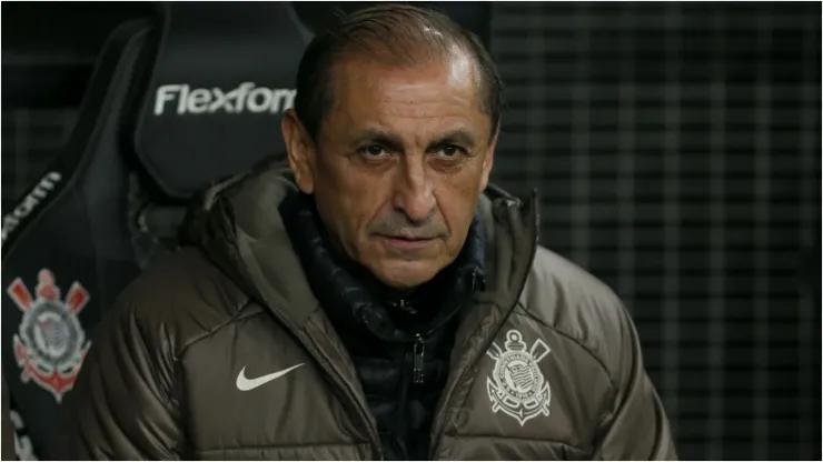 Foto: Ricardo Moreira/Getty Images - Ramón Díaz em partida do Corinthians
