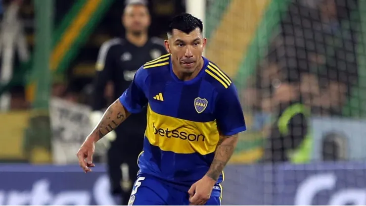 Medel vai enfrentar o Cruzeiro pelo Boca Juniors
