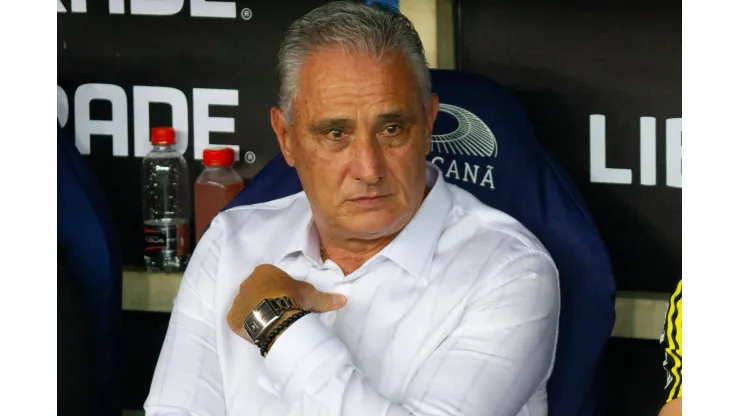 Noticías do Palmeiras dão desistência a caminho livre para Tite 
