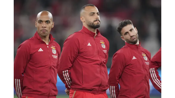 Estadio do Lisboa e Benfica LISBON, PORTUGAL - FEBRUARY 15: Arthur Cabral of Benfica during UEFA anthem before the UEFA Europa League 2023/24 round of 16 first leg match between SL Benfica and Toulouse FC at Estadio do Sport Lisboa e Benfica on February 15, 2024 in Lisbon, Portugal. Photo by Pedro Loureiro/SPP Sports Press Photo / SPP PUBLICATIONxNOTxINxBRAxMEX Copyright: xSportsxPressxPhotox/xSPPx spp-en-SpPrPh-RC4_PED_Benfica_Toulouse_15Feb2023_LB-00257
