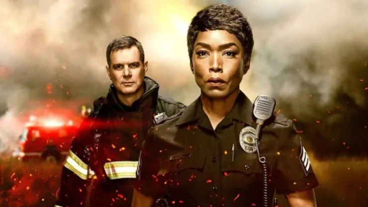 Todas as temporadas de "9-1-1" estão disponíveis no catálogo - Foto: Reprodução/Disney+
