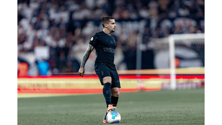 Fagner jogador do Corinthians durante partida na Arena Corinthians. Foto: Leonardo Lima/AGIF
