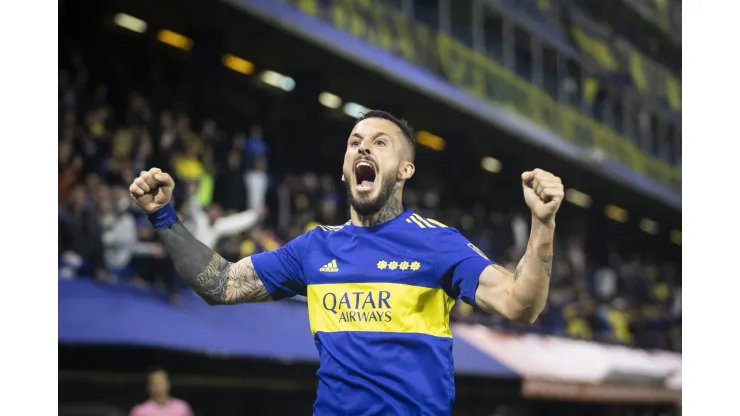 Sem clube desde saída do Boca, Benedetto foi colocado na mesa do Cruzeiro
