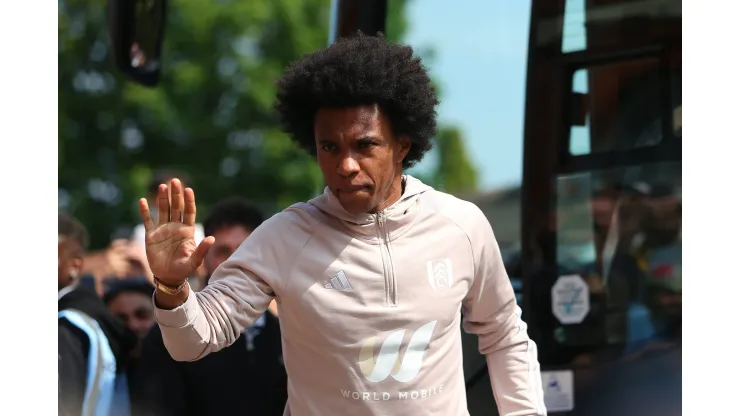 Willian é anunciado como reforço do Olympiakos
