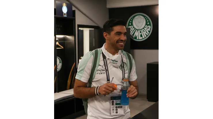 Abel na saída do vestiário após mais uma vitória do Palmeiras
