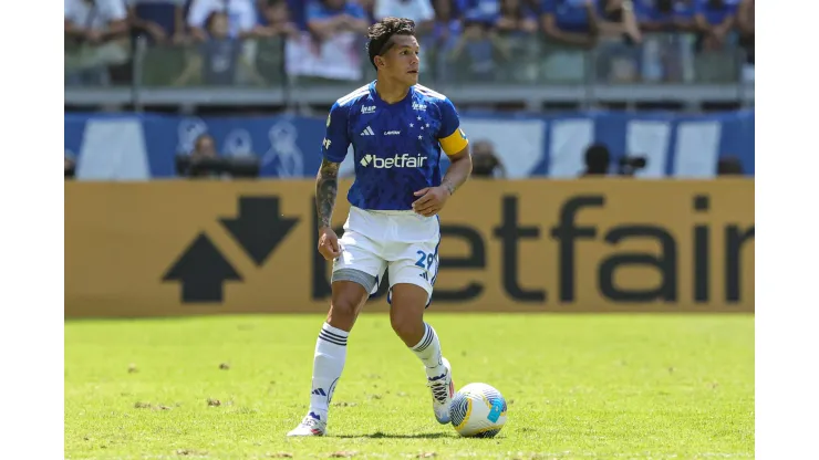 Lucas Romero jogador do Cruzeiro durante partida contra o Atletico-GO. Foto: Gilson Lobo/AGIF
