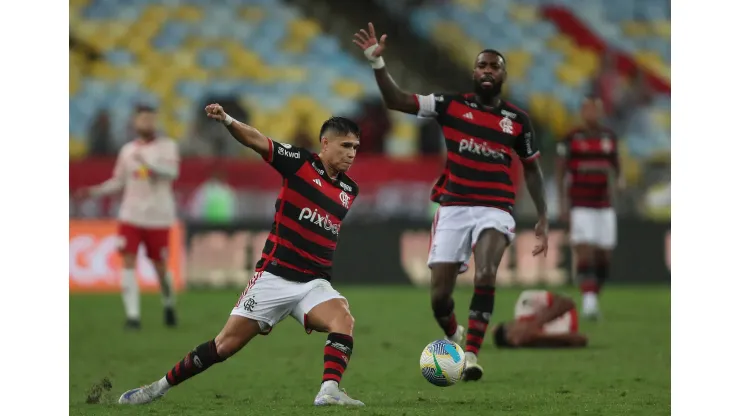 Flamengo e Bahia duelam pela Copa do Brasil. 
