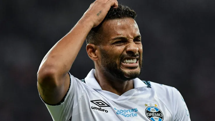 Reinaldo pode deixar o Grêmio no fim de 2024. Foto: Thiago Ribeiro/AGIF
