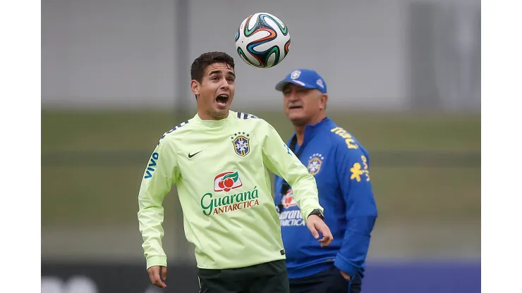  Oscar confirmou saída da China e chegada ao Internacional é desejada pelo clube  