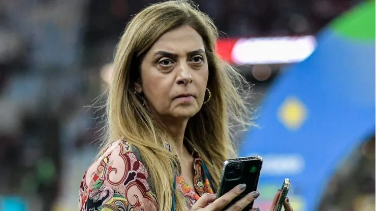 RJ - RIO DE JANEIRO - 31/07/2024 - BRASILEIRO A 2024, FLAMENGO X PALMEIRAS - Leila Pereira presidente do Palmeiras durante partida contra o Flamengo no estadio Maracana pelo campeonato Brasileiro A 2024.   Foto: Thiago Ribeiro/AGIF
