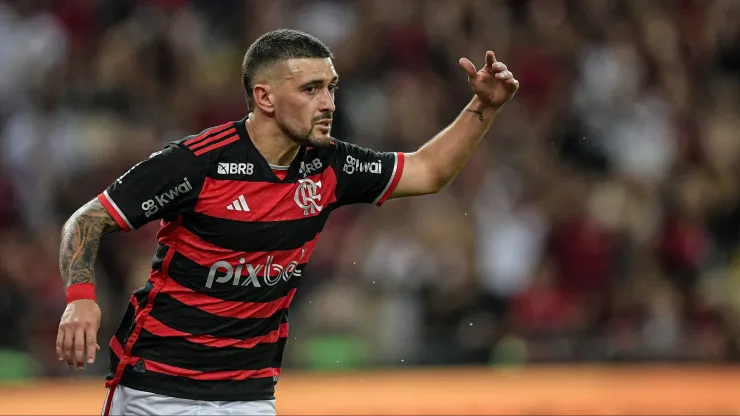 Arrascaeta jogador do Flamengo comemora seu gol durante partida contra o Bahia na Copa do Brasil. Foto: Thiago Ribeiro/AGIF
