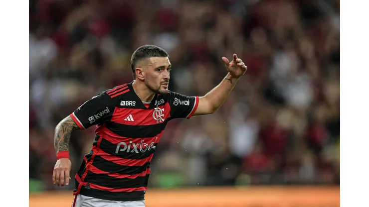 Arrascaeta jogador do Flamengo comemora seu gol durante partida contra o Bahia na Copa do Brasil. Foto: Thiago Ribeiro/AGIF 