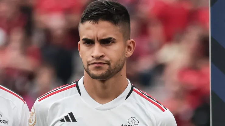  R$ 92 milhões! Veja o que atrapalha o São Paulo a vender Nestor 