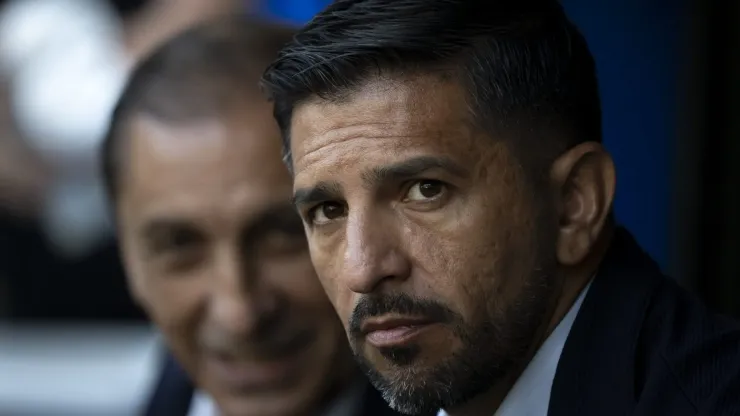 Ramón Díaz tecnico do Vasco e seu auxiliar Emiliano Ramon Diaz antes da partida contra o Nova Iguacu no estadio Maracana pelo campeonato Carioca 2024. 
