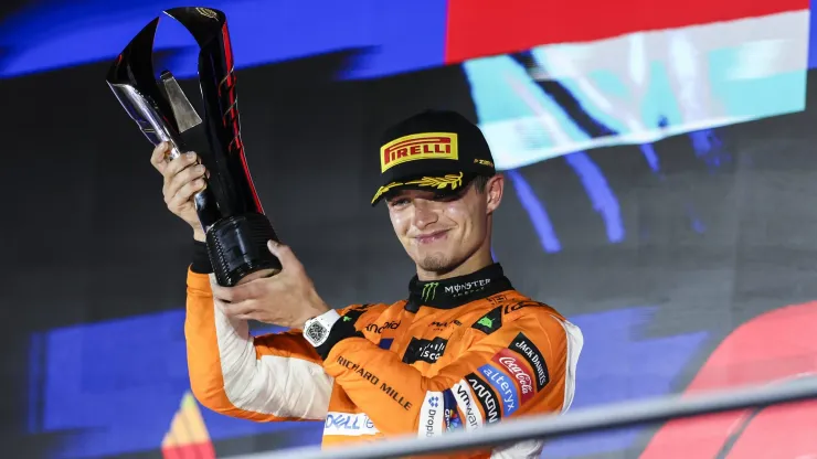 Lando Norris no pódio do GP de Singapura
