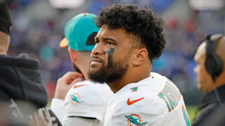 Tua Tagovailoa ainda tem futuro incerto em relação a aposentadoria. FOTO: Al Diaz/Miami Herald/TNS EDITORIAL 