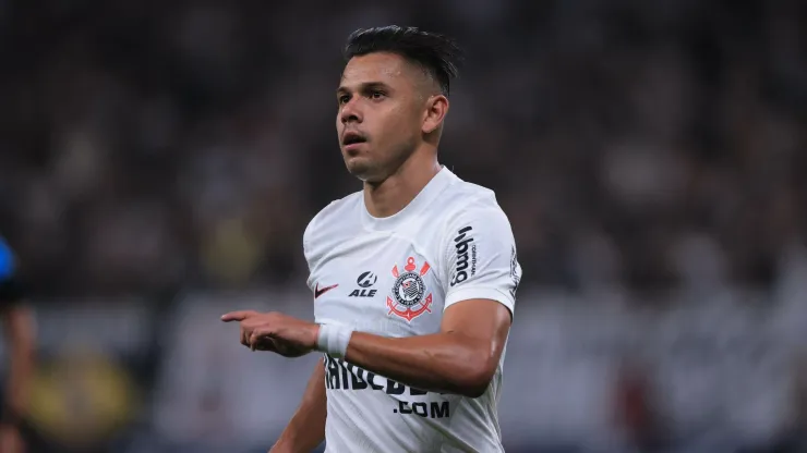 Atacante paraguaio se destacou com dois gols sobre o Atlético-GO 