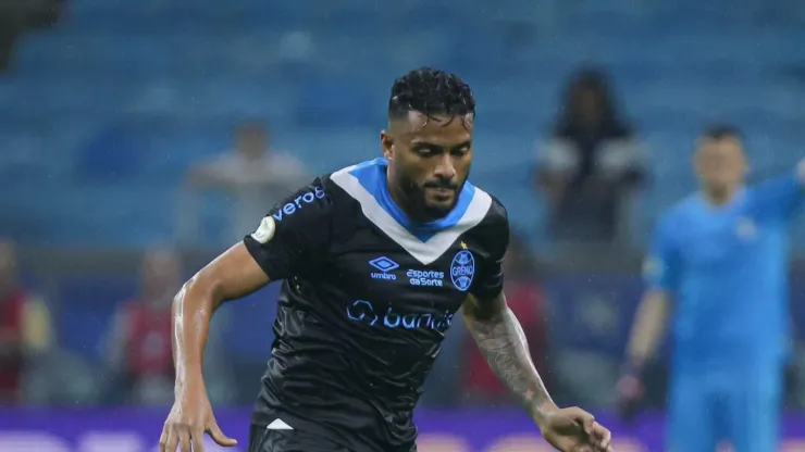 Reinaldo irrita torcida do Grêmio
