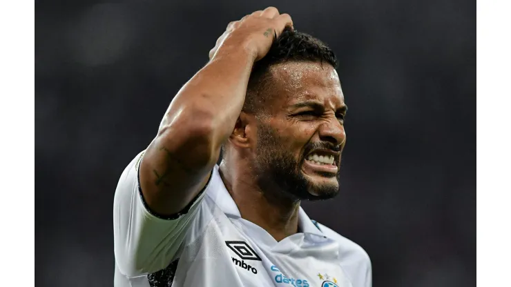 Reinaldo puxa a fila das preocupações do Tricolor
