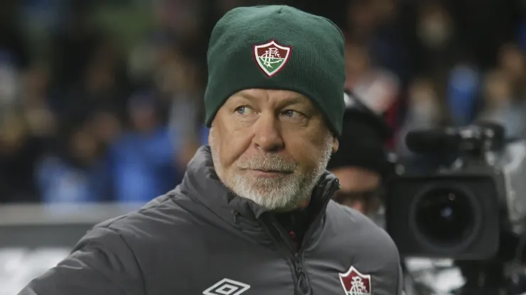 Treinador não será demitido em 2024. Gabriel Machado/AGIF. 