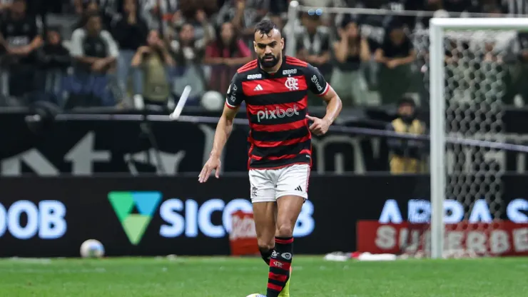 Zagueiro pode ser sacado da equipe titular. Thiago Ribeiro/AGIF.
