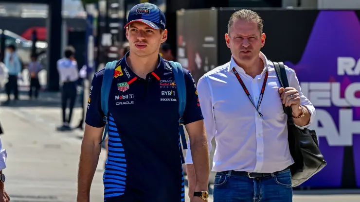 Max Verstappen e seu pai Jos, no GP de Bahrein
