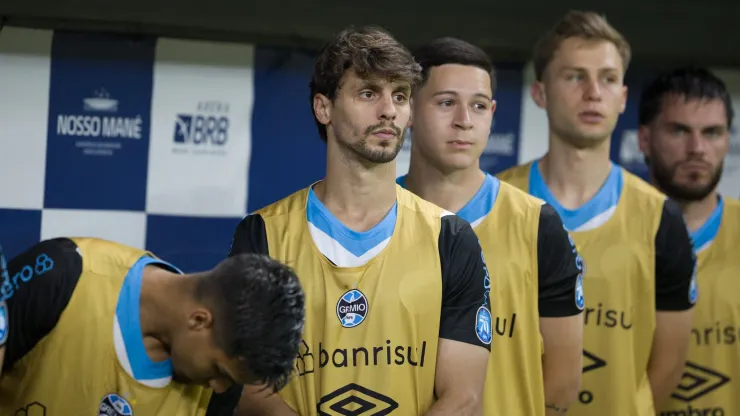 Rodrigo Caio tem reviravolta no Grêmio e assunto de renovação é revelado 
