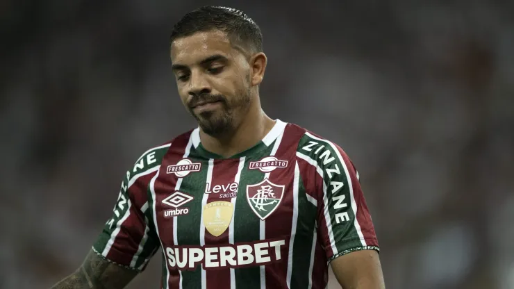 David Terans jogador do Fluminense lamenta durante partida contra o Vitória no Maracanã pelo Campeonato Brasileiro A 2024. Foto: Jorge Rodrigues/AGIF
