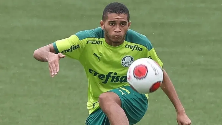 Gabriel Vareta é capitão do sub-20. Divulgação/César Greco/Palmeiras.