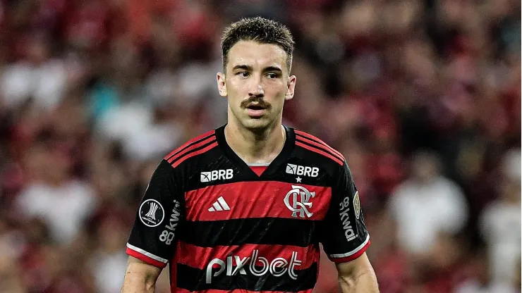 Léo Ortiz jogador do Flamengo durante partida contra o Palestino no estadio Maracana pelo campeonato Copa Libertadores 2024. 
