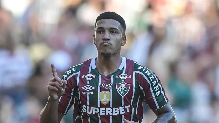 Kauã Elias deve ser vendido pelo Fluminense em 2025
