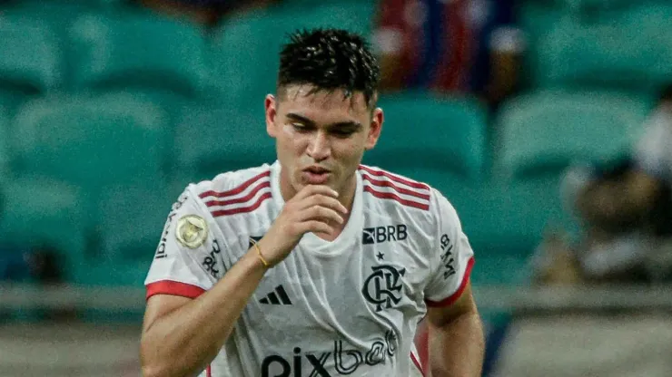 Alcaraz será ausência em três partidas pelo Flamengo