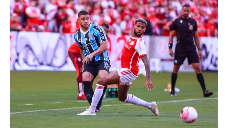 Joao Pedro jogador do Grêmio durante partida contra o Internacional no Estádio Beira-Rio pelo Campeonato Brasileiro A 2024. Foto: Luiz Erbes/AGIF