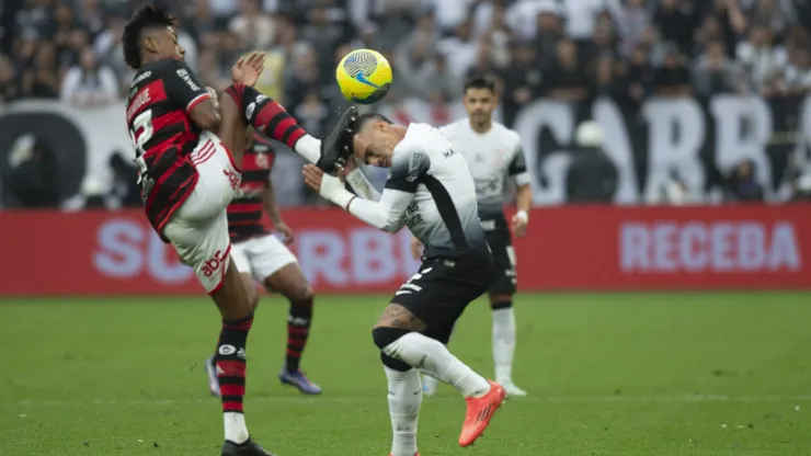 Expulsão de Bruno Henrique tem repercussão na torcida do Atlético-MG