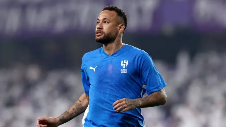 Neymar no aquecimento antes do jogo do Al-Hilal em 2024. Foto: Francois Nel/Getty Images 
