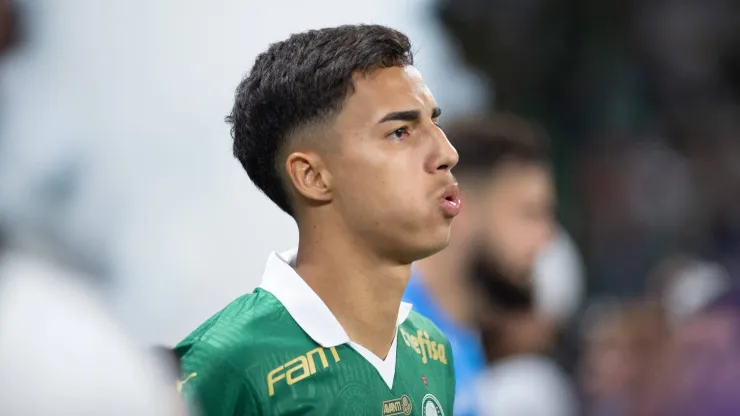 Vitor Reis é uma grata surpresa no Palmeiras.