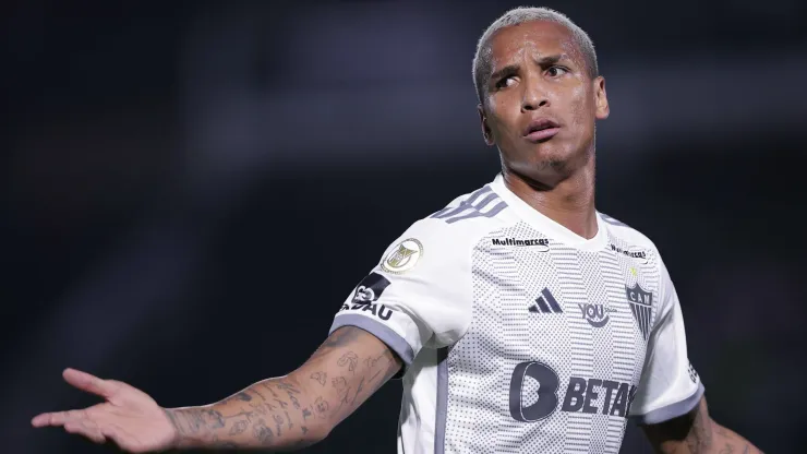 Deyverson ficou perto de assinar com o Corinthians
