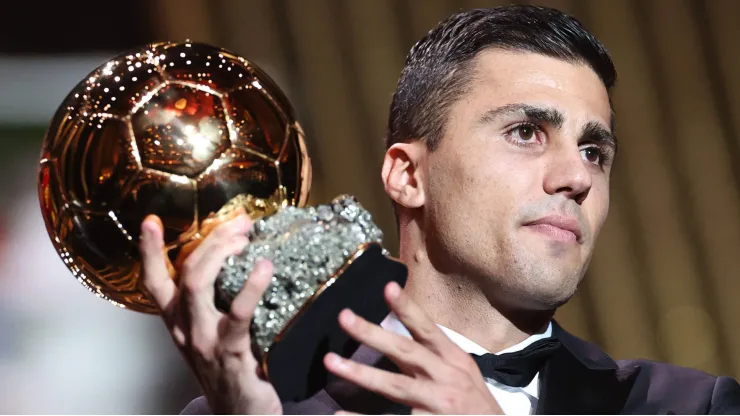 Rodri superou Vinícius Júnior e venceu a Bola de Ouro.
