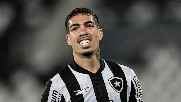 Assalto foi revelado por Hugo, do Botafogo.
