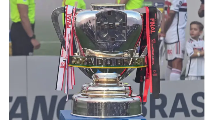 Troféu da Copa do Brasil: Foto: Gledston Tavares.