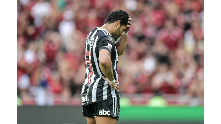 Hulk jogador do Atletico-MG lamenta durante partida contra o Flamengo. Foto: Thiago Ribeiro/AGIF
