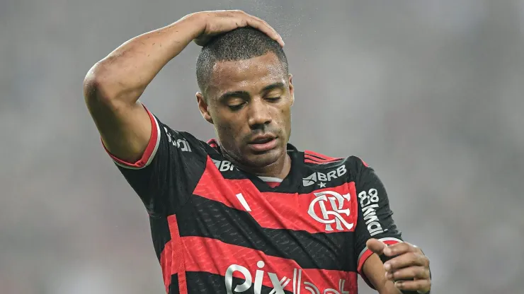 Flamengo teve prejuízos financeiros na compra de De La Cruz.