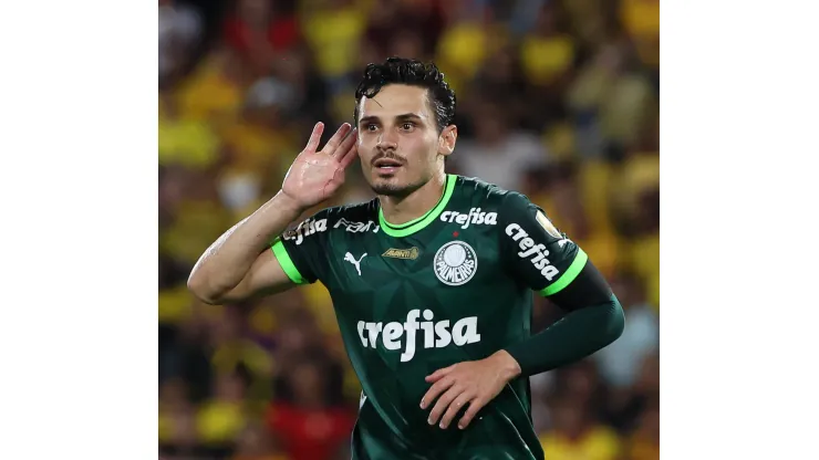 Veiga constuma apresentar  um bom futebol contra o Grêmio