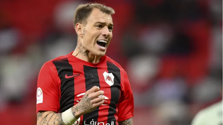 Diretoria do Flamengo avalia Róger Guedes como substituto ideal de Gabigol