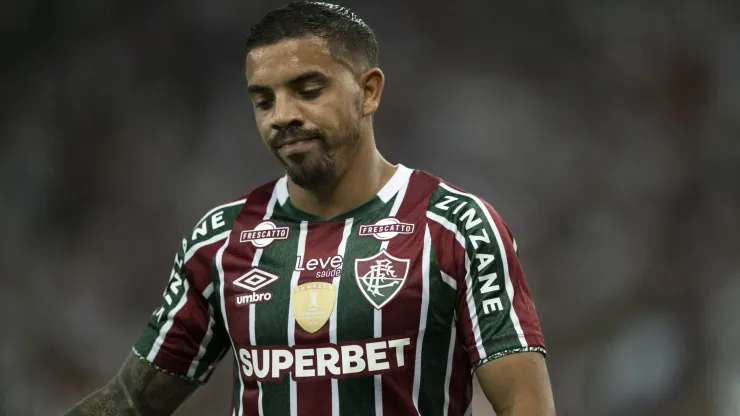 Terans manda recado enigmático e aumenta mistério sobre seu futuro no Fluminense
