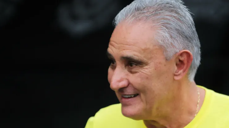 Tite durante partida do Futebol da Esperança, na Neo Química Arena, no dia 13/10. Foto: Reinaldo Campos/AGIF