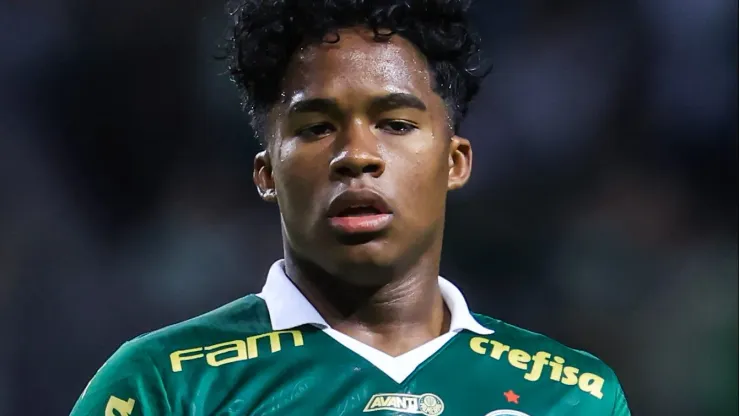 Endrick vai embora do Real Madrid para destino inusitado após papo com Ronaldo