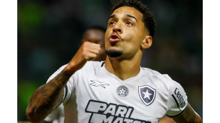 Gregore marcou gol em Palmeiras x Botafogo 