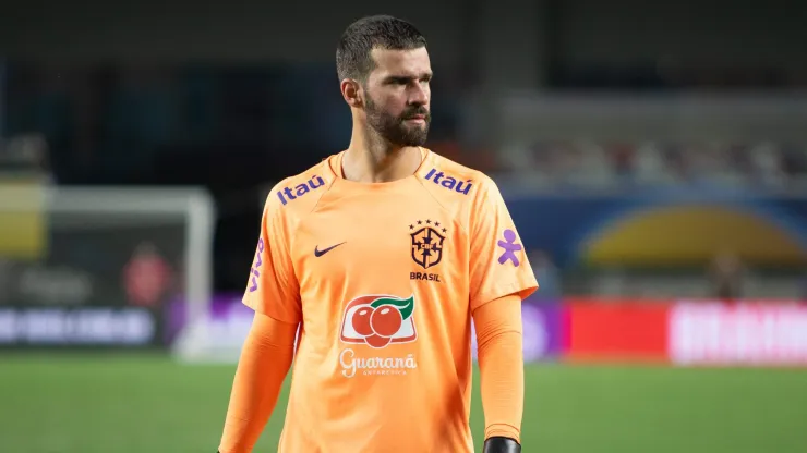 Alisson pode parar em destino inusitado antes de voltar para Seleção Brasileira 
