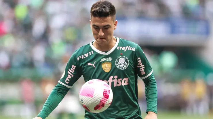 Palmeiras tem decreto sobre futuro de Atuesta após avaliação de Abel Ferreira 
